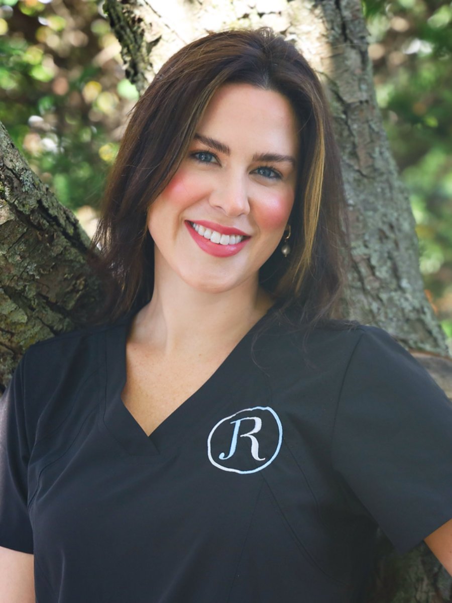 Lindsey | Licensed Medical Aesthetician
