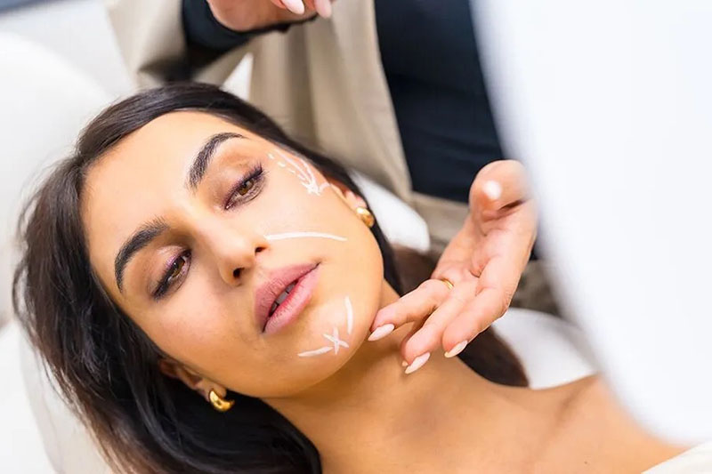 Surgery by Sales Pitch? What to Know Before Booking a Procedure You Saw on TV